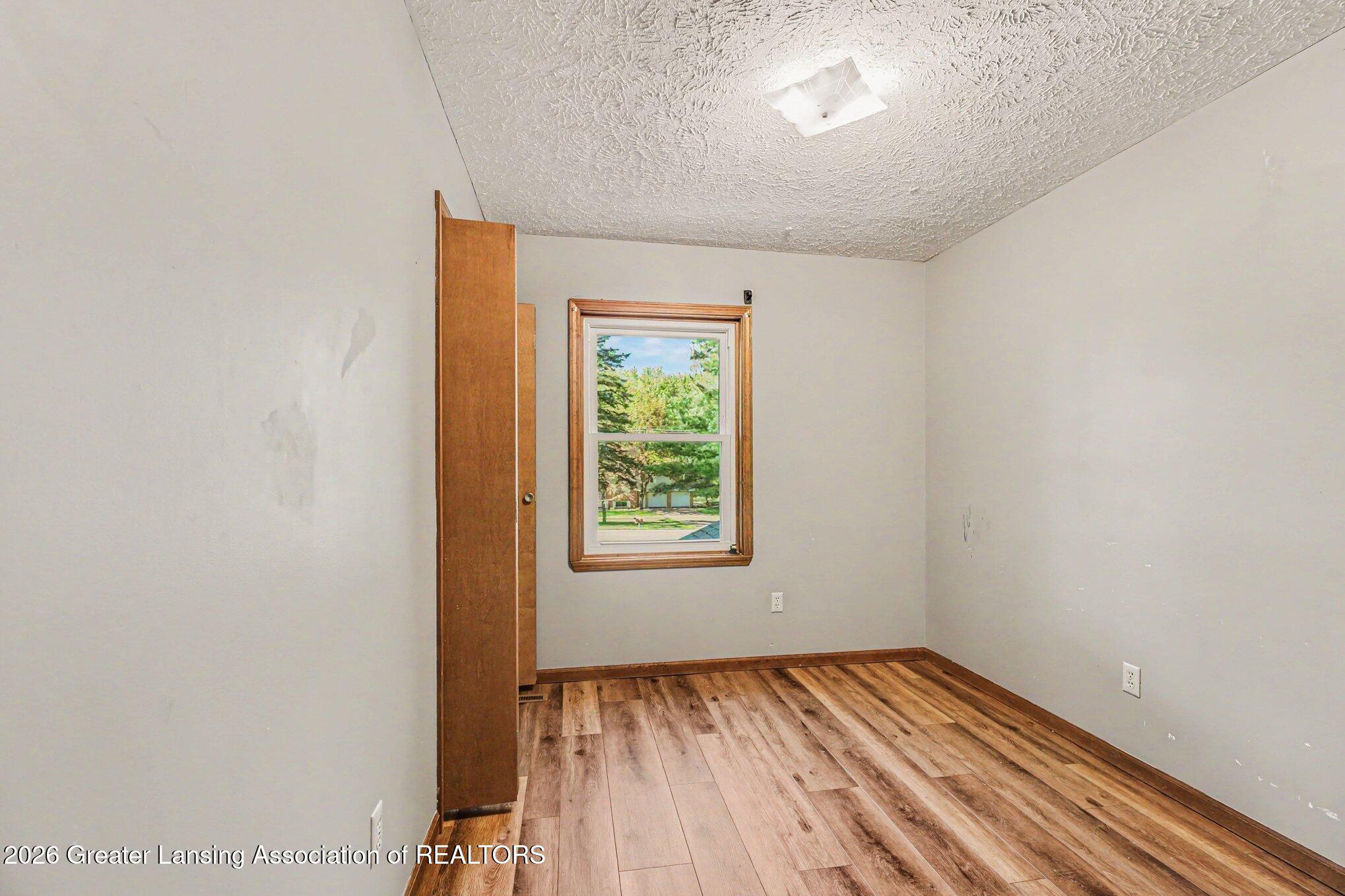 974 West Dansville Road Mason, MI 48854 - Photo 15 of 31 014_file_2654
