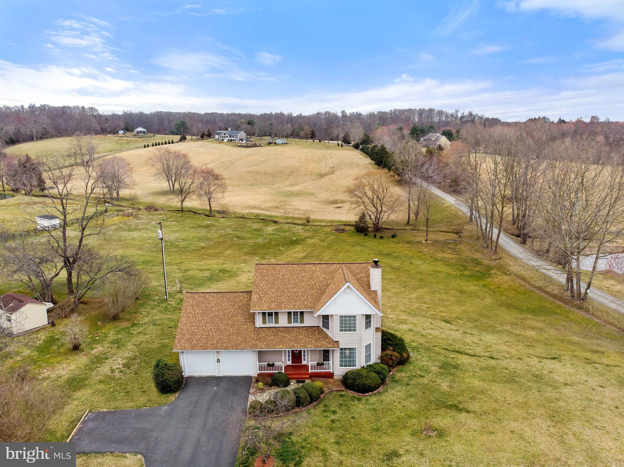 9653 Springs Road Warrenton, VA 20186 - Photo 3 of 59 Gallery Image 3