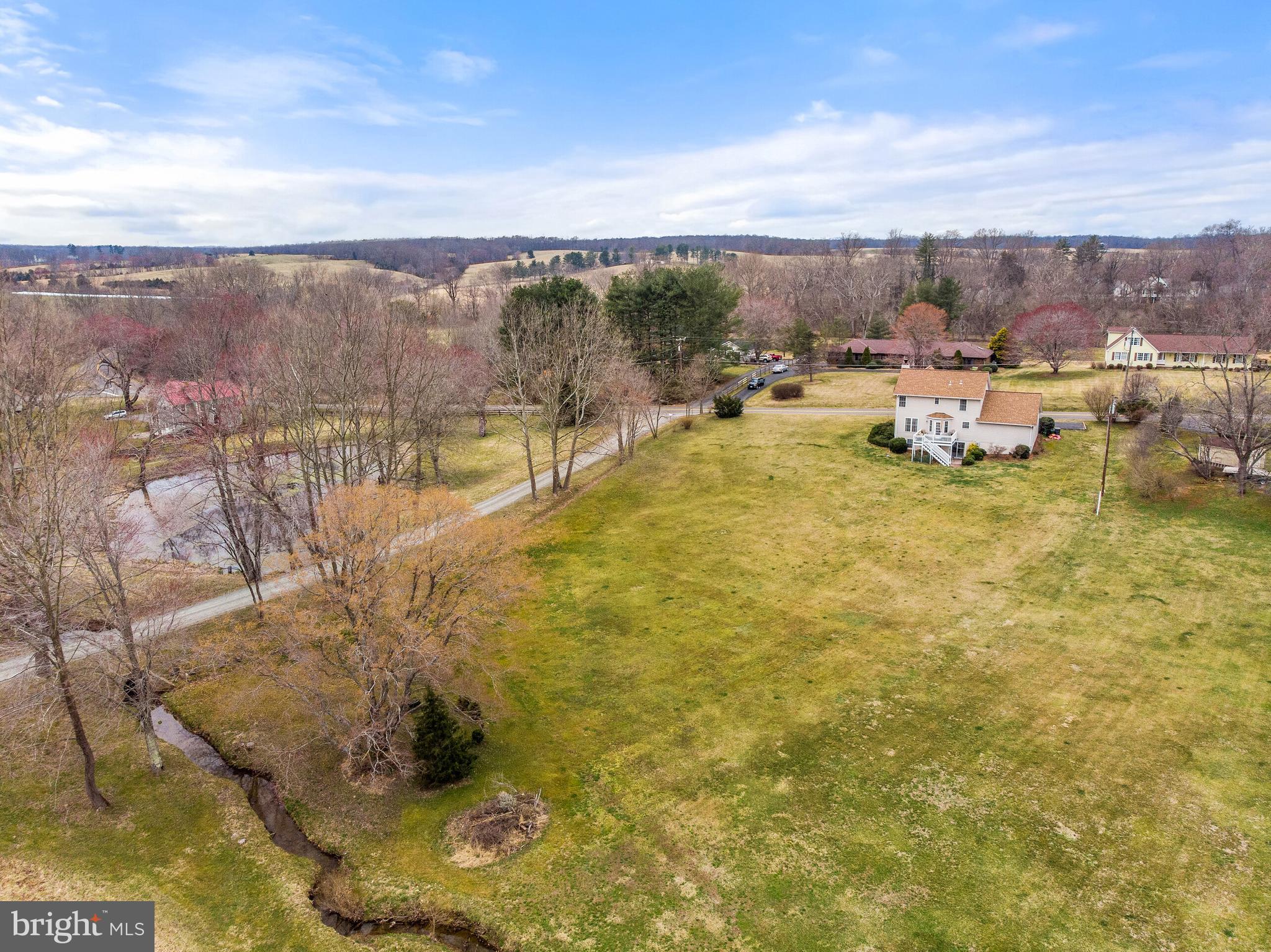 9653 Springs Road Warrenton, VA 20186 - Photo 8 of 59 Gallery Image 8