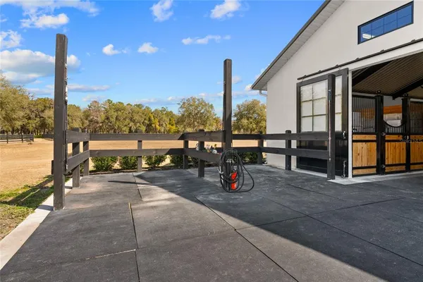 $2,750,000 | 12350 Northwest Highway 225, Reddick, FL 32686