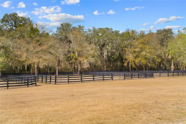 $2,750,000 | 12350 Northwest Highway 225, Reddick, FL 32686