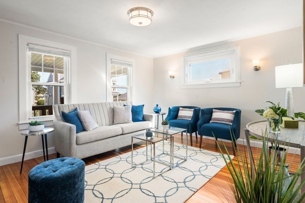 25 Sunrise Road Quincy, MA 02171 - Photo 3 of 29 Gallery Image 3