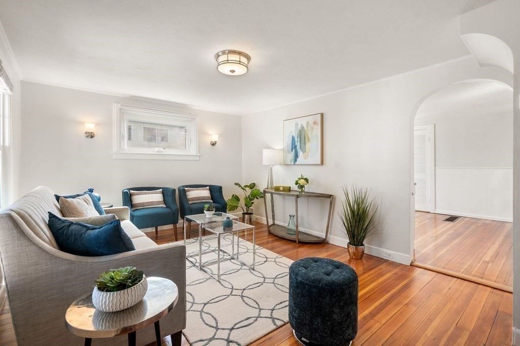 25 Sunrise Road Quincy, MA 02171 - Photo 4 of 29 Gallery Image 4