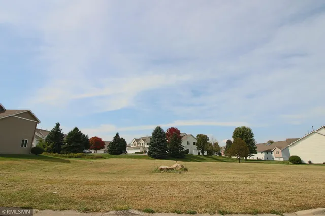 $69,500 | 2422 Rushmore Road, Hastings, MN 55033