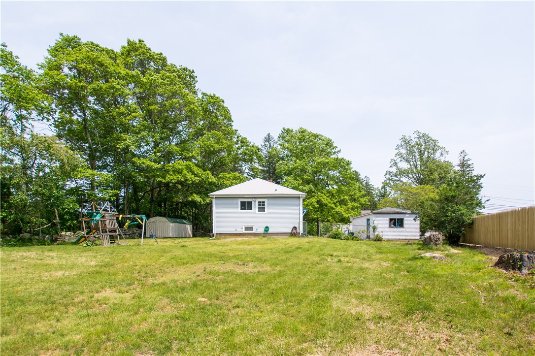 199 Stafford Road Tiverton, RI 02878 - Photo 22 of 25 Gallery Image 22