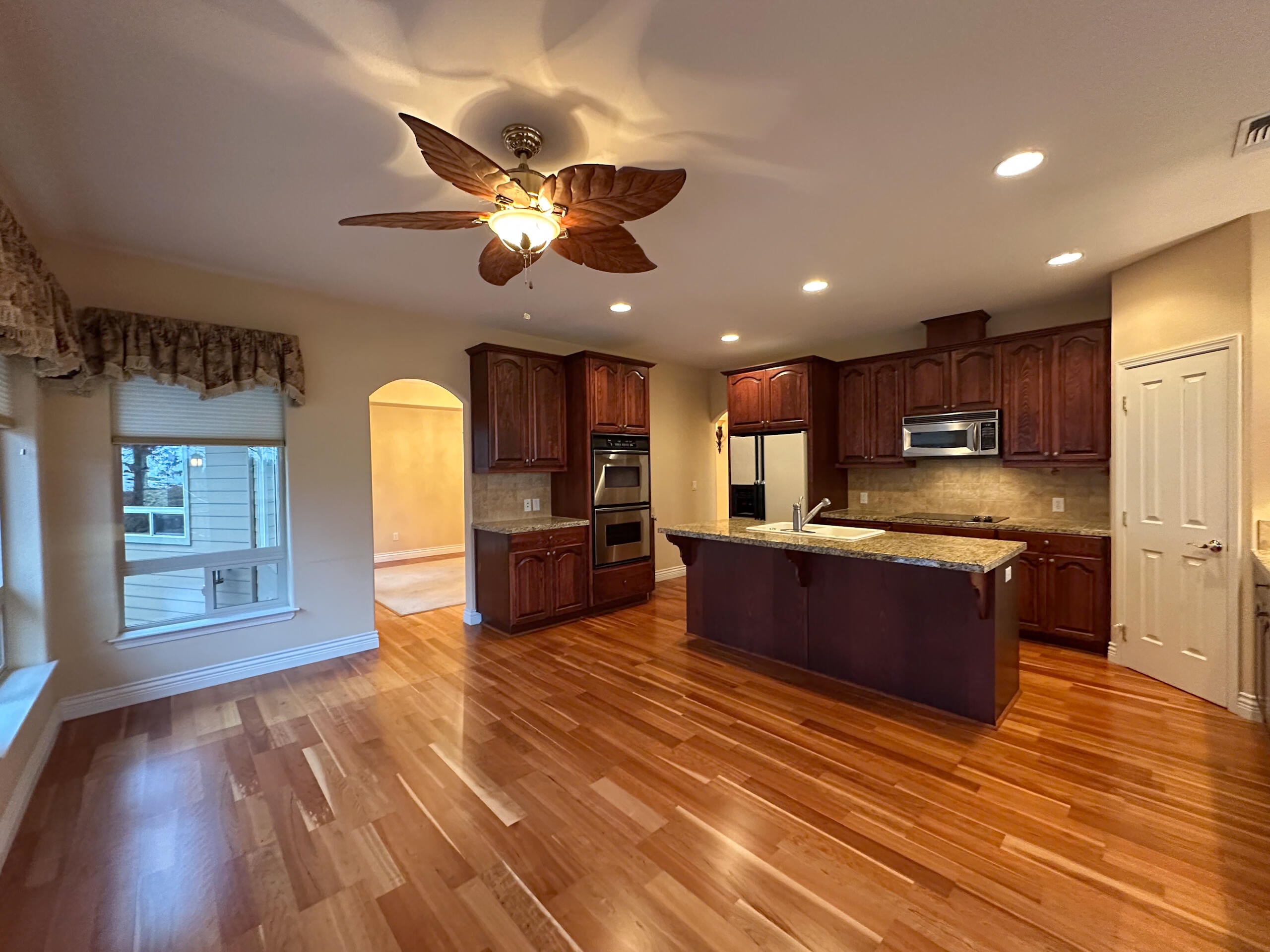 9751 Kestrel Road Klamath Falls, OR 97601 - Photo 24 of 67 IMG_5680