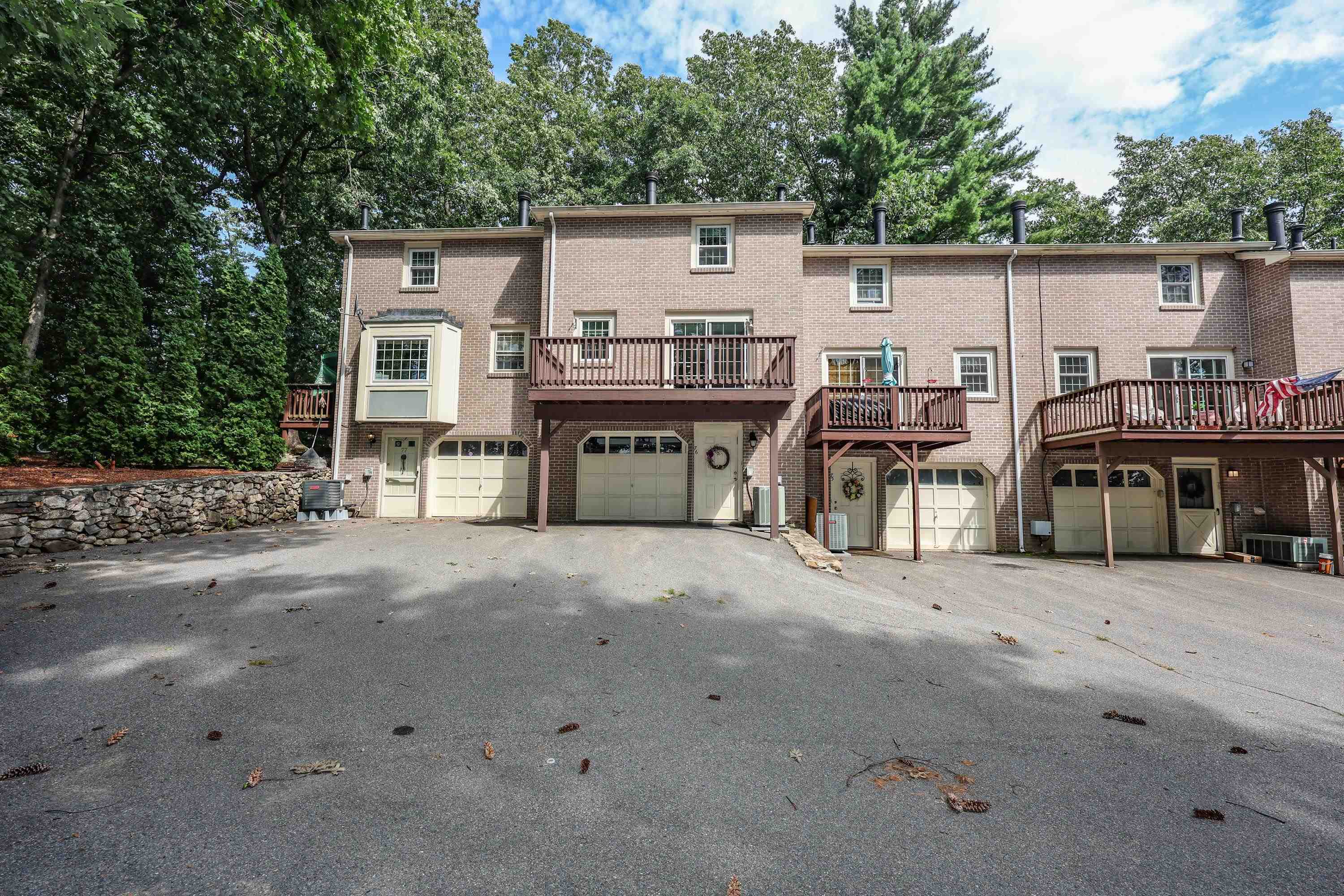 76 Cannongate III Road Nashua, NH 03063 - Photo 19 of 36 Gallery Image 19