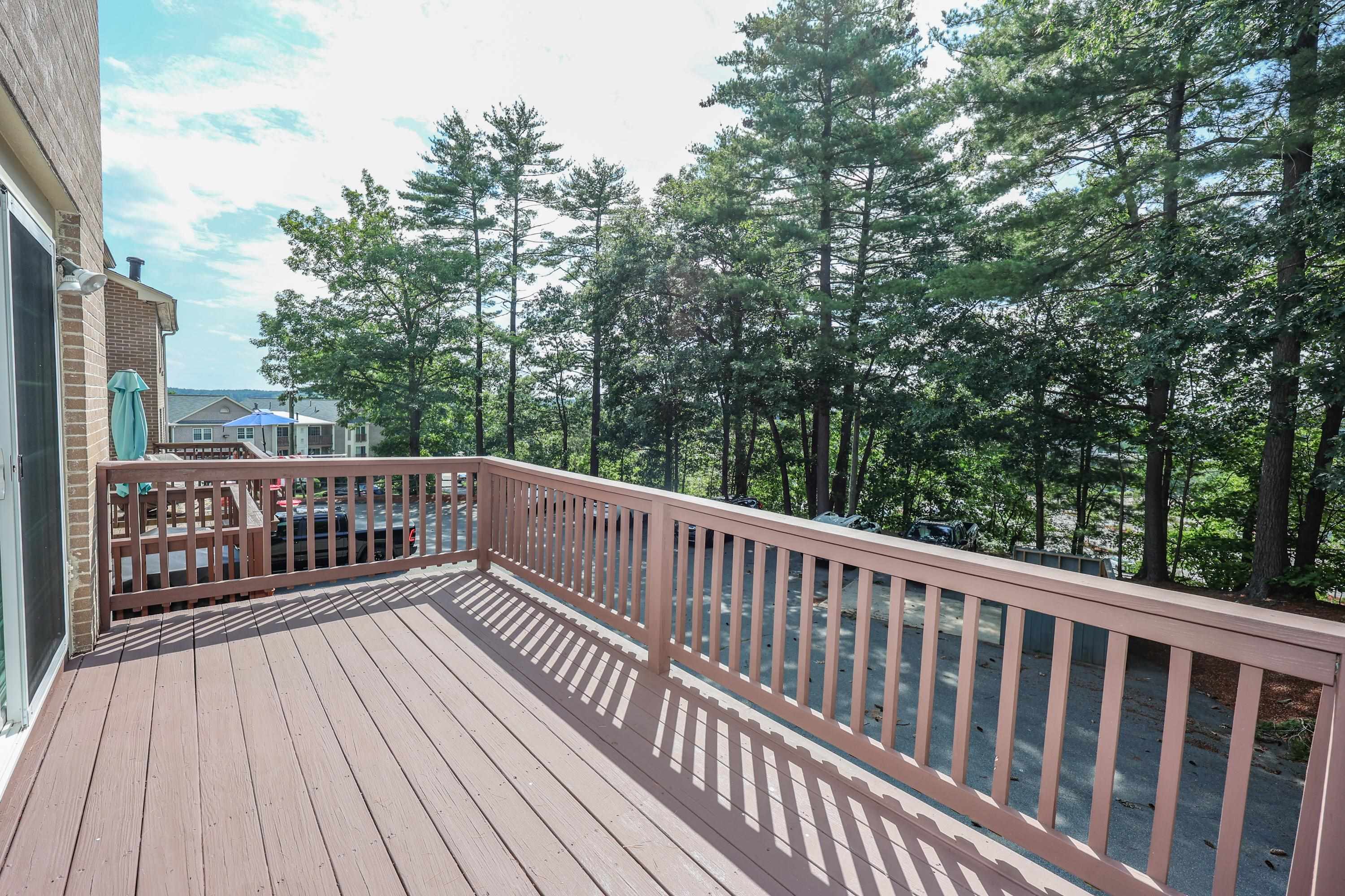 76 Cannongate III Road Nashua, NH 03063 - Photo 4 of 36 Gallery Image 4