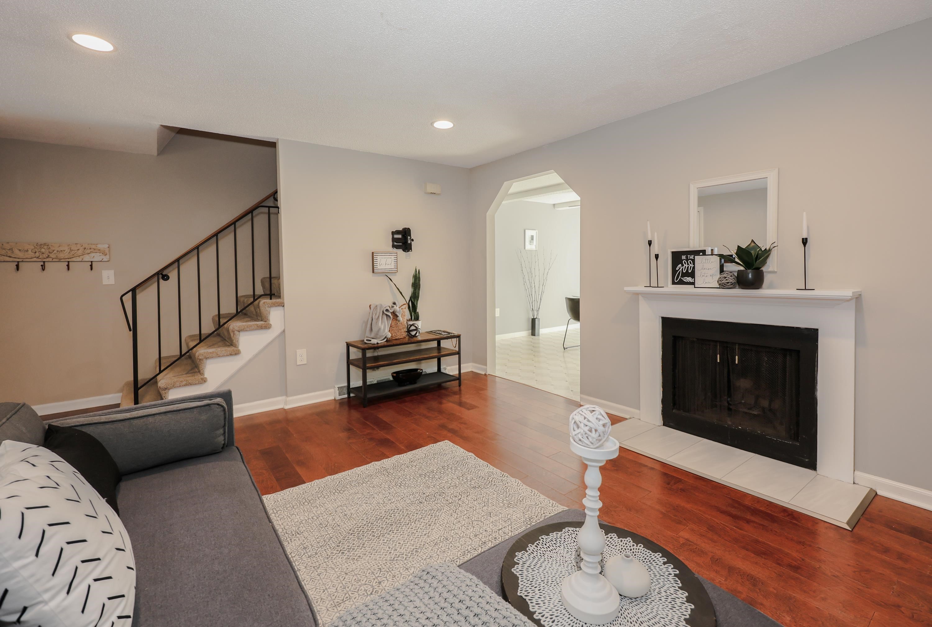 76 Cannongate III Road Nashua, NH 03063 - Photo 5 of 36 Gallery Image 5
