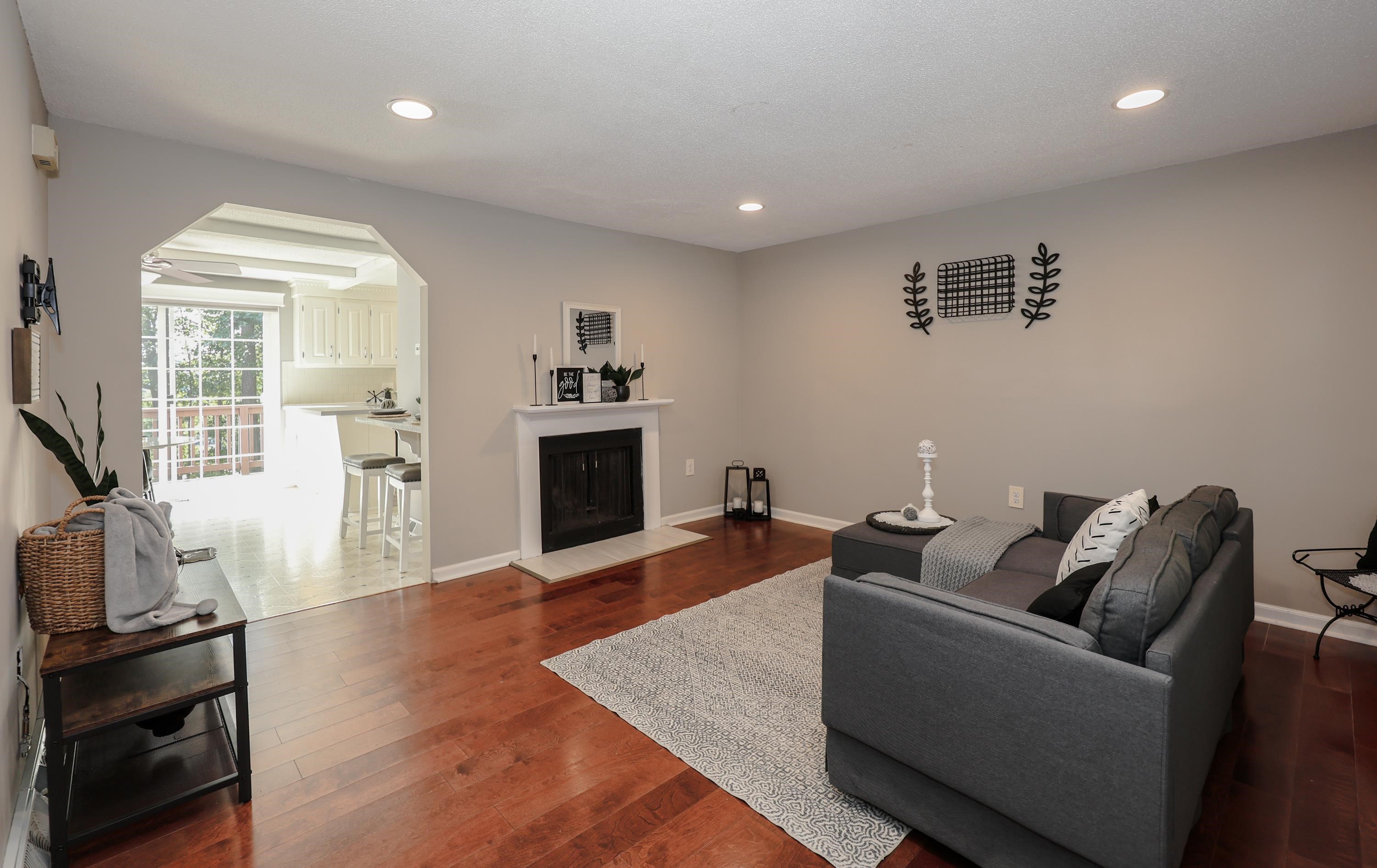 76 Cannongate III Road Nashua, NH 03063 - Photo 7 of 36 Gallery Image 7