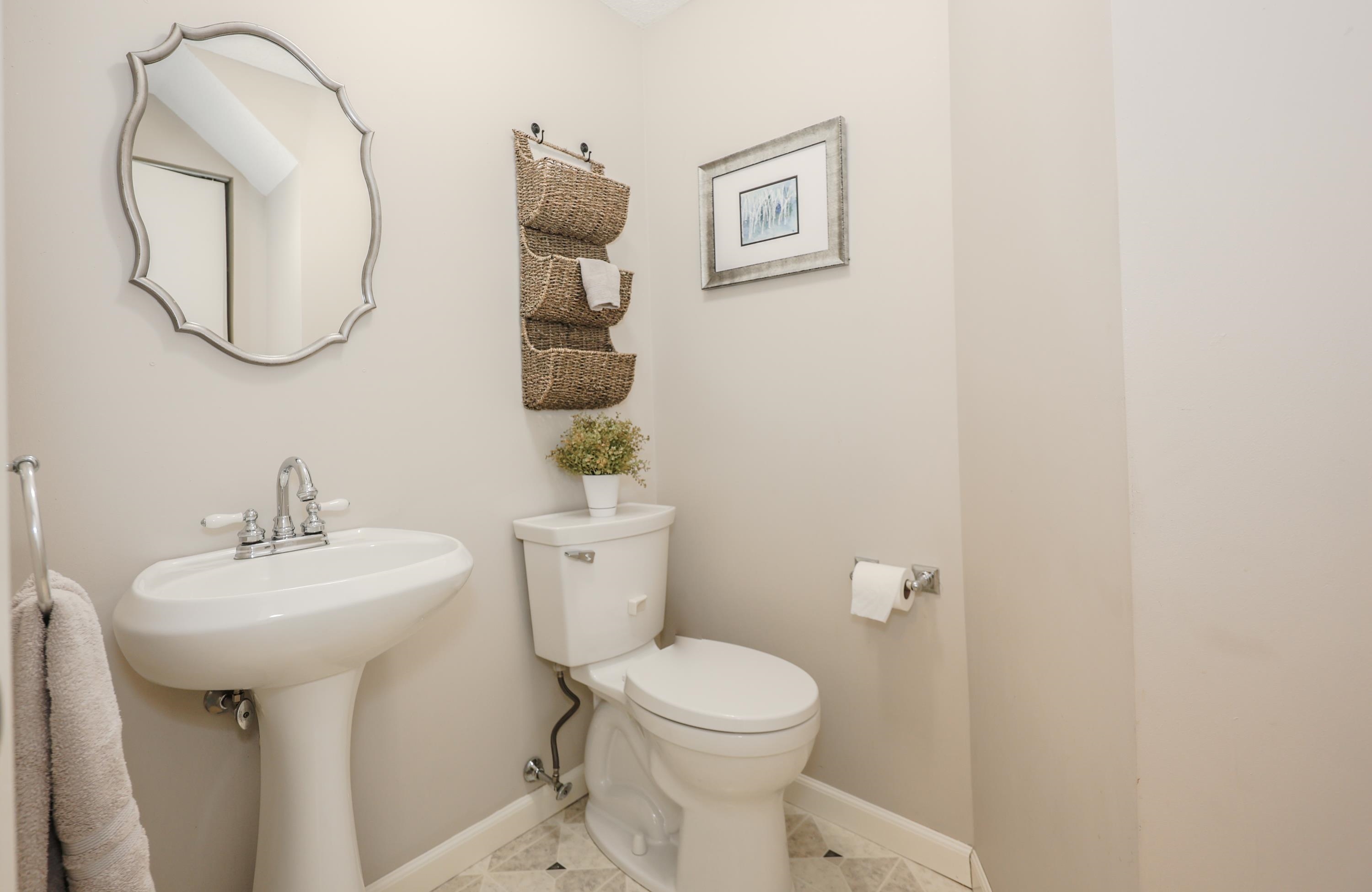 76 Cannongate III Road Nashua, NH 03063 - Photo 8 of 36 Gallery Image 8