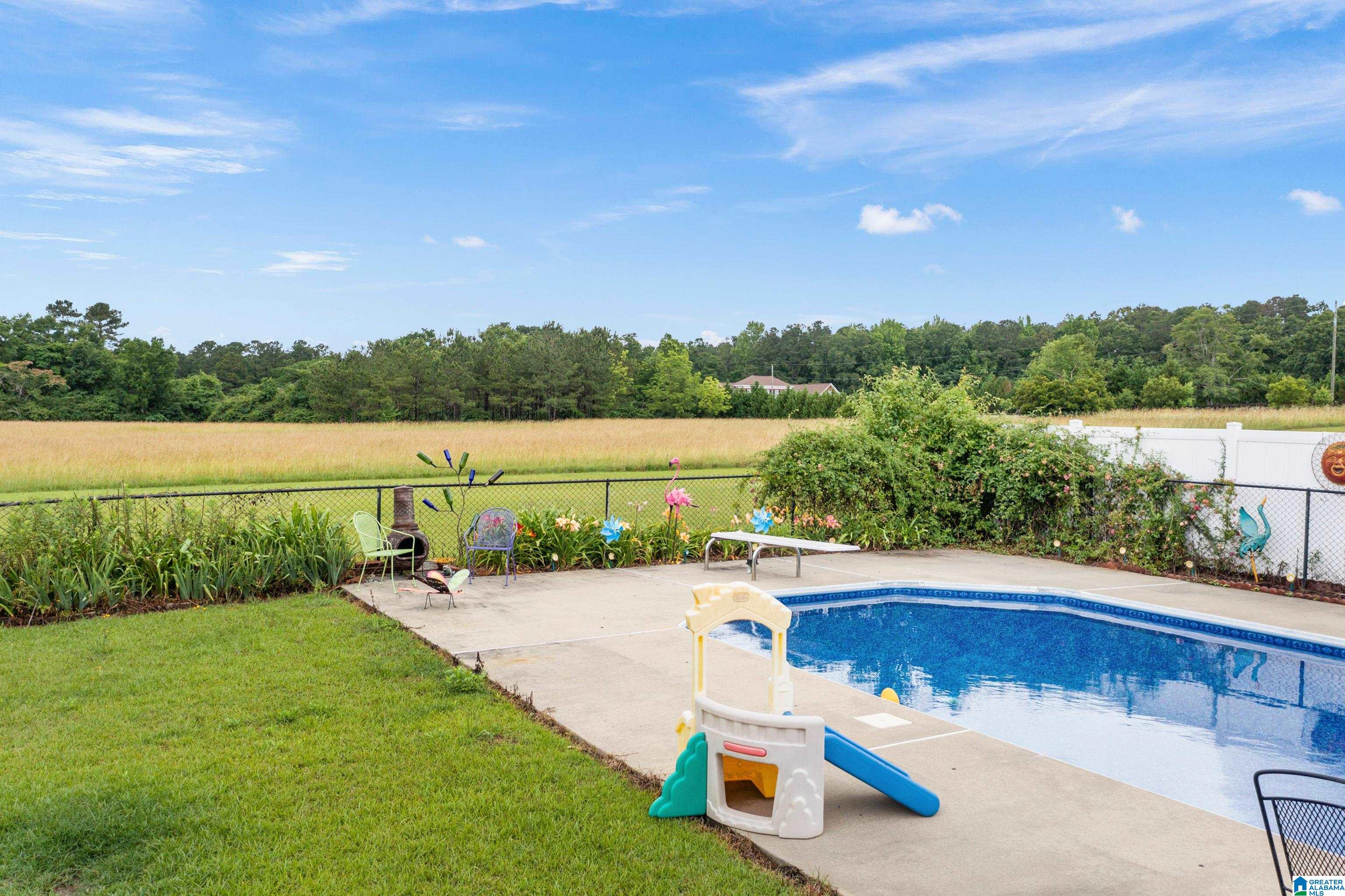 2869 Yellow Leaf Road Clanton, AL 35045 - Photo 10 of 40