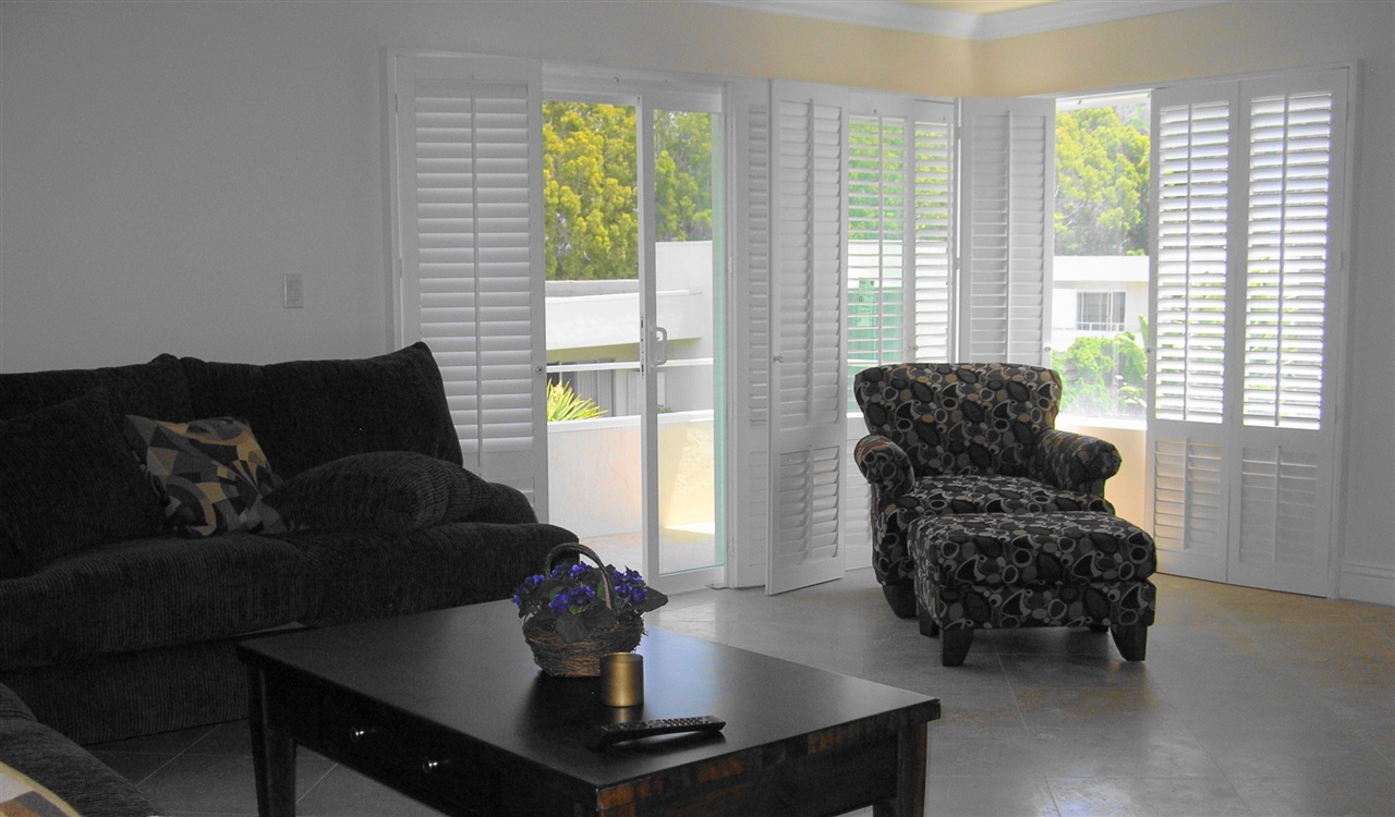 2360 Torrey Pines Road, Unit 27 La Jolla, CA 92037 - Photo 8 of 11 Gallery Image 8
