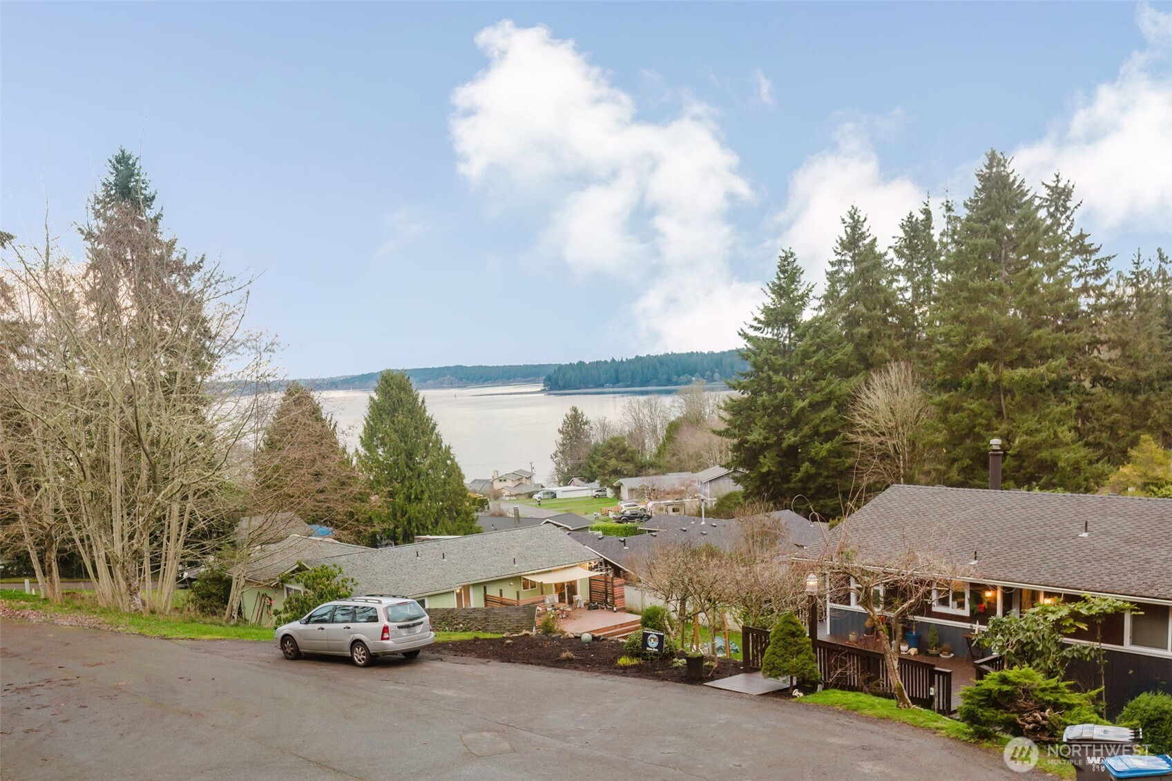 8911 Roanoke Road Northeast Bremerton, WA 98311 - Photo 28 of 40 a car parked on the side of a road