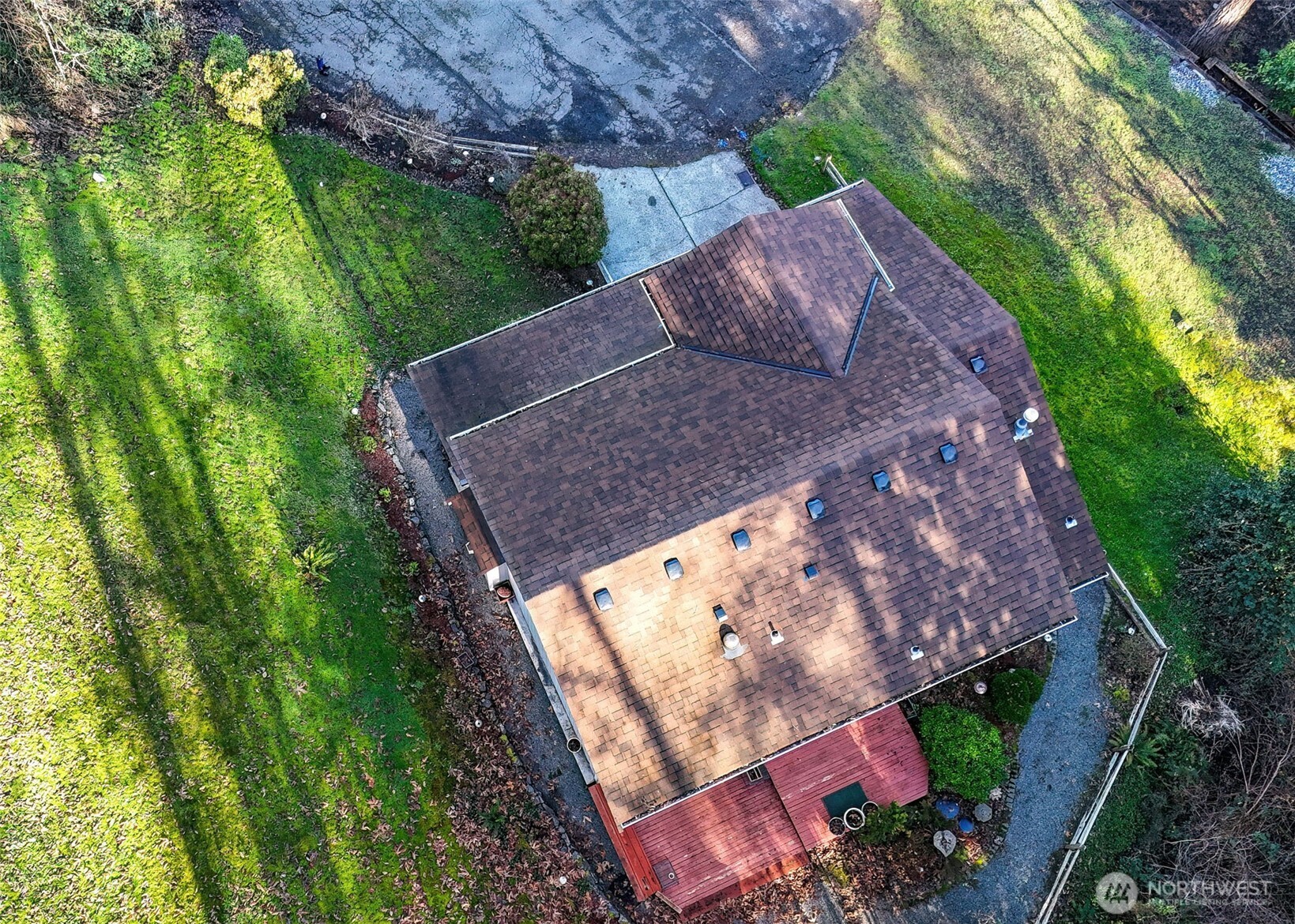 8911 Roanoke Road Northeast Bremerton, WA 98311 - Photo 39 of 40 a view of a backyard
