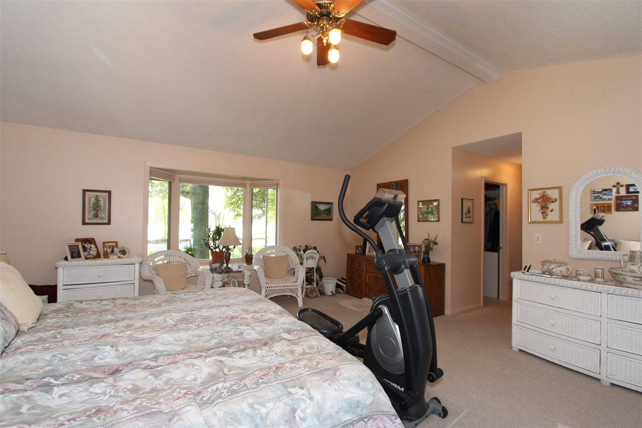 3798 Cottage Reserve Road Northeast Solon, IA 52333 - Photo 10 of 25 Gallery Image 10