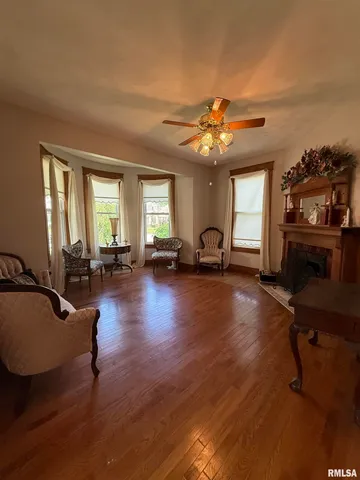 $135,000 | 111 North Broadway Street, Lewistown, IL 61542