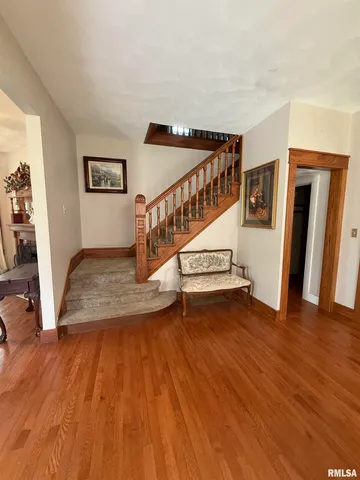 $135,000 | 111 North Broadway Street, Lewistown, IL 61542