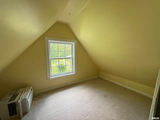 $135,000 | 111 North Broadway Street, Lewistown, IL 61542