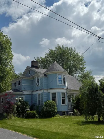$135,000 | 111 North Broadway Street, Lewistown, IL 61542