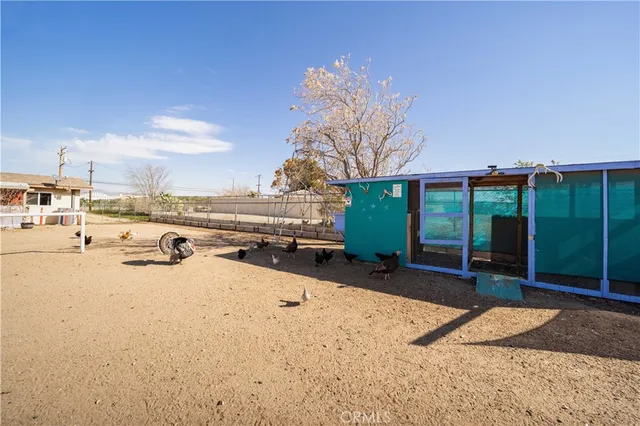 $380,000 | 10872 Peach Avenue, Hesperia, CA 92345