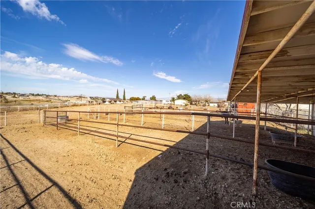 $380,000 | 10872 Peach Avenue, Hesperia, CA 92345