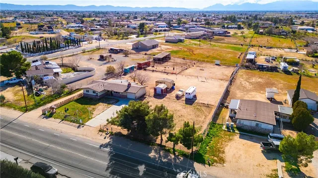 $380,000 | 10872 Peach Avenue, Hesperia, CA 92345