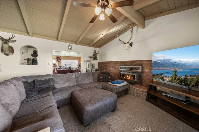 $380,000 | 10872 Peach Avenue, Hesperia, CA 92345