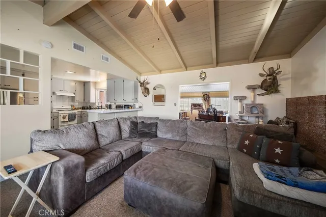 $380,000 | 10872 Peach Avenue, Hesperia, CA 92345