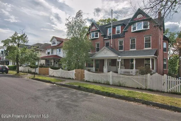 $1,250 | 533 Quincy Avenue, Scranton, PA 18510