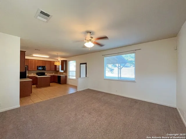 $1,795 | 2149 Hazelwood Drive, New Braunfels, TX 78130