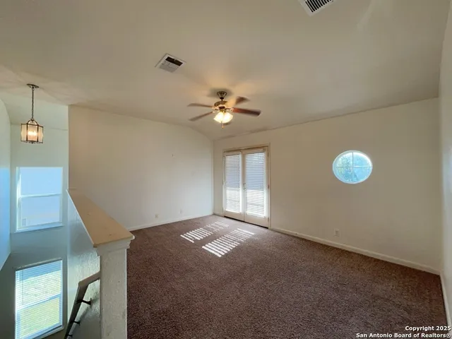 $1,795 | 2149 Hazelwood Drive, New Braunfels, TX 78130