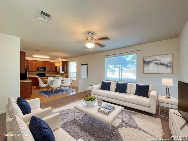 $1,795 | 2149 Hazelwood Drive, New Braunfels, TX 78130