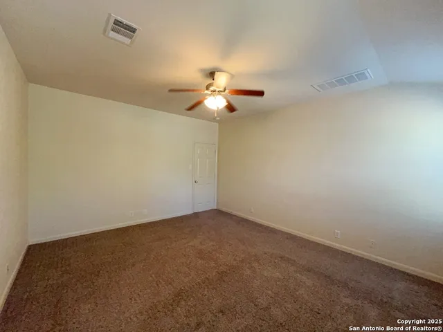 $1,795 | 2149 Hazelwood Drive, New Braunfels, TX 78130