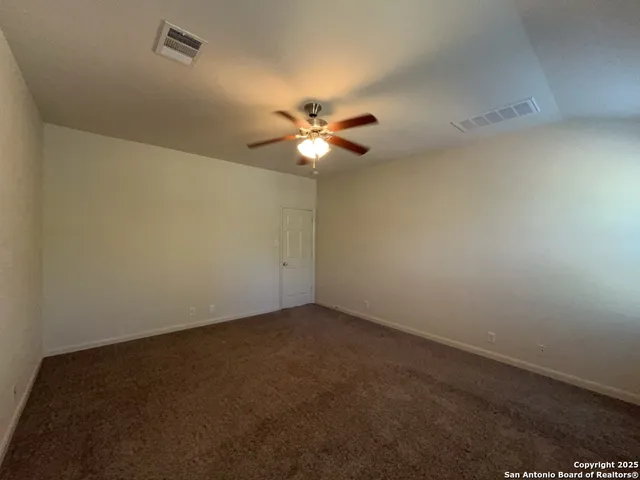 $1,795 | 2149 Hazelwood Drive, New Braunfels, TX 78130