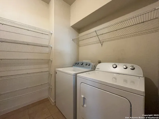 $1,795 | 2149 Hazelwood Drive, New Braunfels, TX 78130