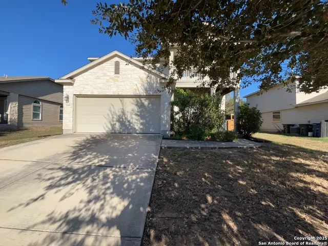 $1,795 | 2149 Hazelwood Drive, New Braunfels, TX 78130