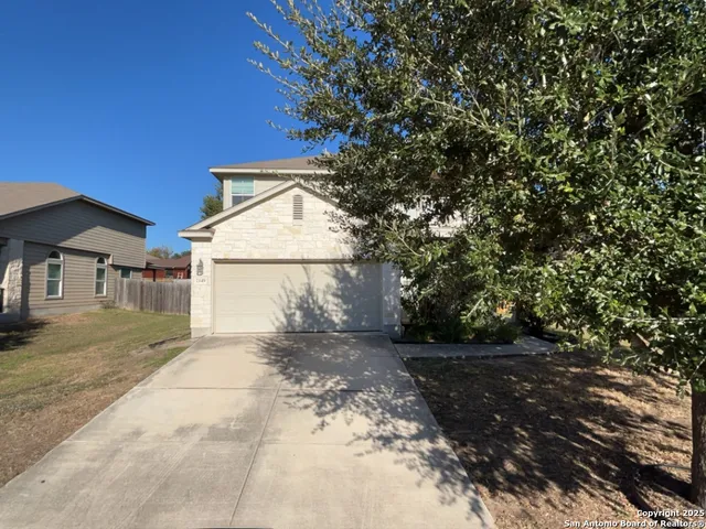 $1,795 | 2149 Hazelwood Drive, New Braunfels, TX 78130
