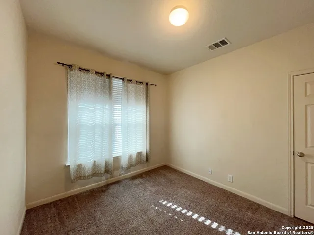 $1,795 | 2149 Hazelwood Drive, New Braunfels, TX 78130