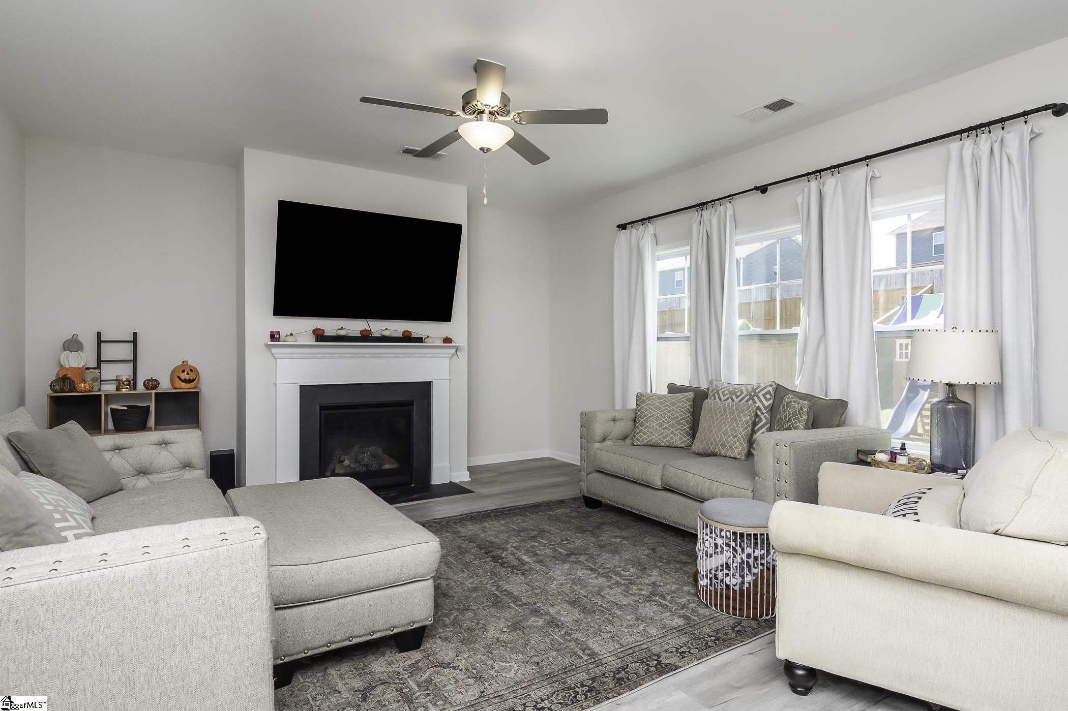 629 Grantleigh Drive Duncan, SC 29334 - Photo 4 of 33