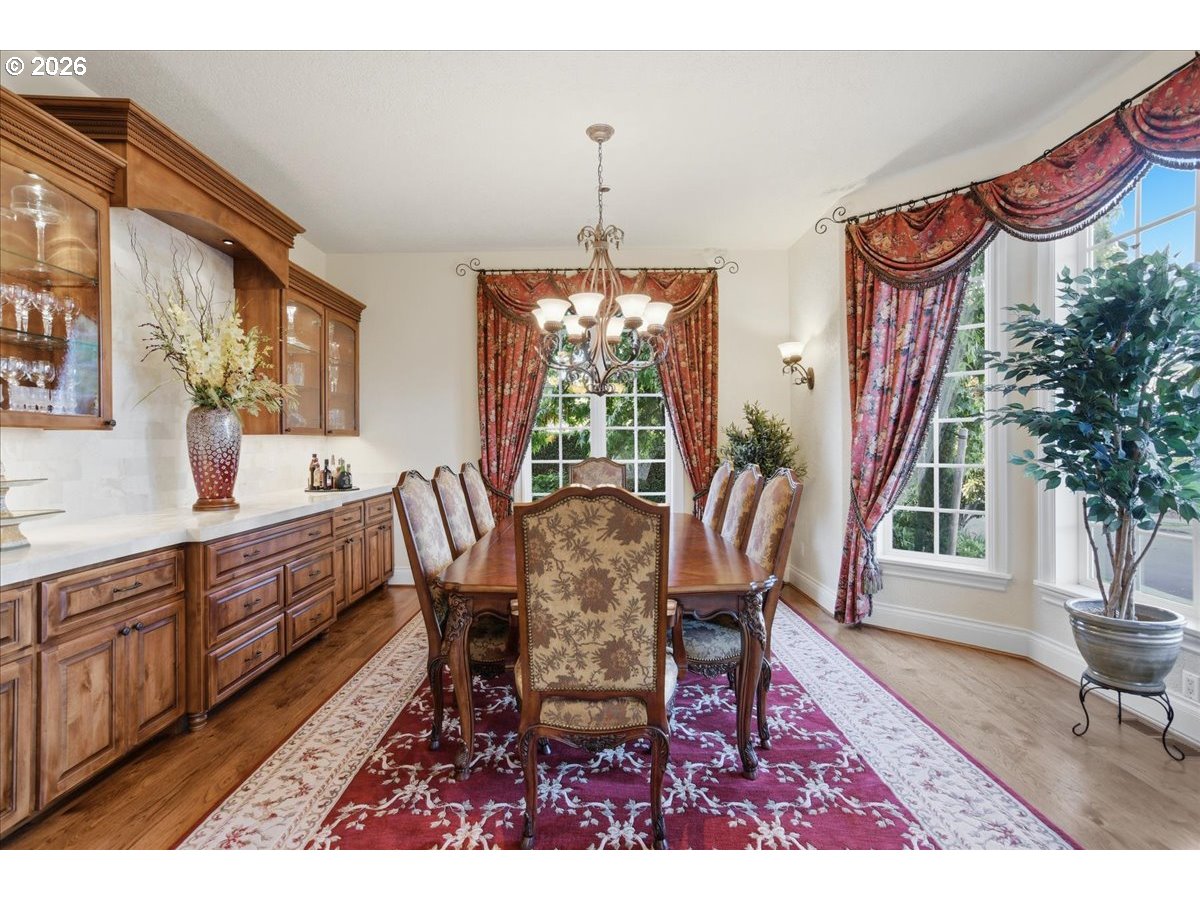5807 Northwest El Rey Drive Camas, WA 98607 - Photo 19 of 48 Dining Room
