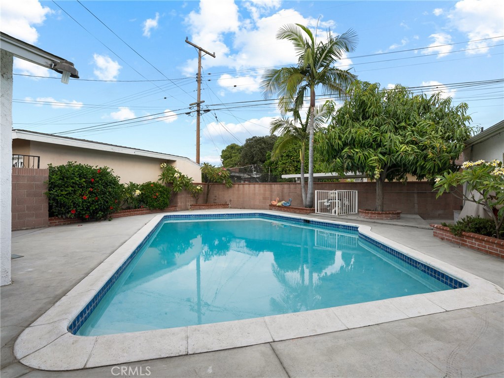 9708 Pomering Road Downey, CA 90240 - Photo 29 of 38