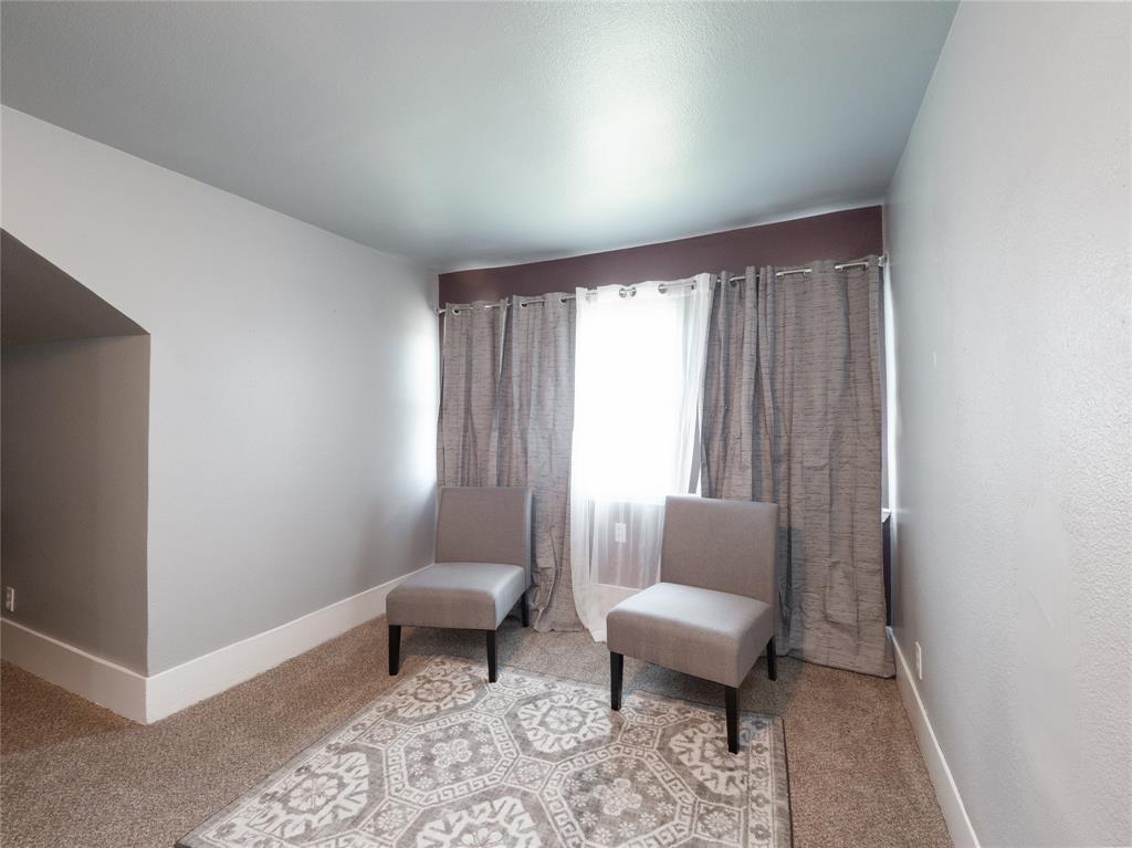 7321 North State Highway Blue Ridge, TX 75424 - Photo 20 of 30 Sitting room with light carpet and baseboards