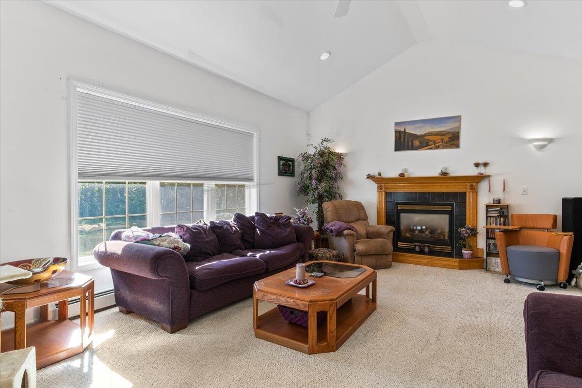 263 Everbreeze Drive Colchester, VT 05446 - Photo 17 of 37