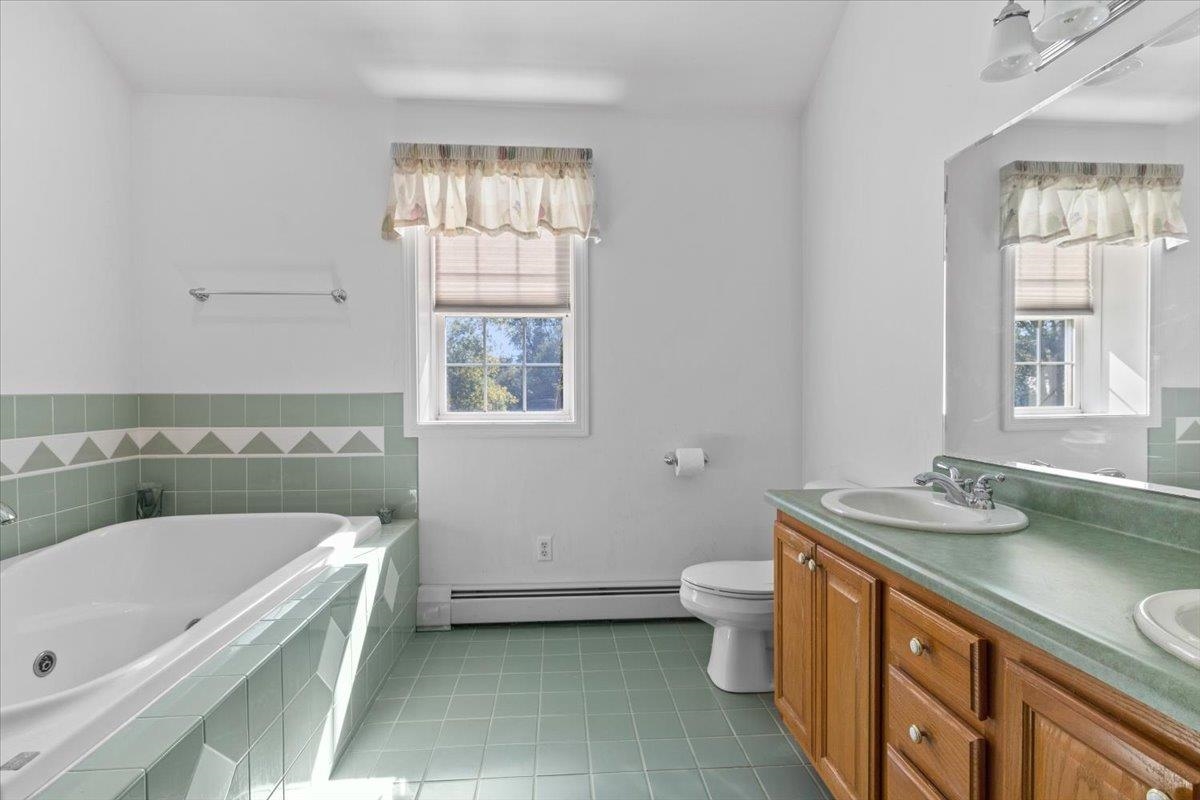 263 Everbreeze Drive Colchester, VT 05446 - Photo 26 of 37