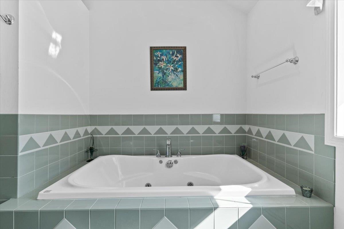 263 Everbreeze Drive Colchester, VT 05446 - Photo 27 of 37