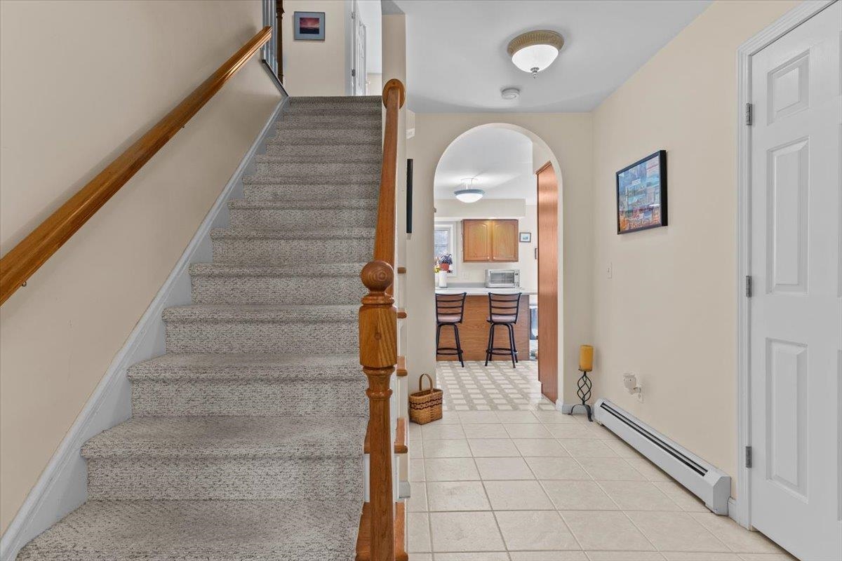 263 Everbreeze Drive Colchester, VT 05446 - Photo 3 of 37