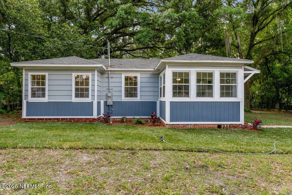 1263 Macarthur Street Jacksonville, FL 32205 - Photo 34 of 37 Side View Corner Lot