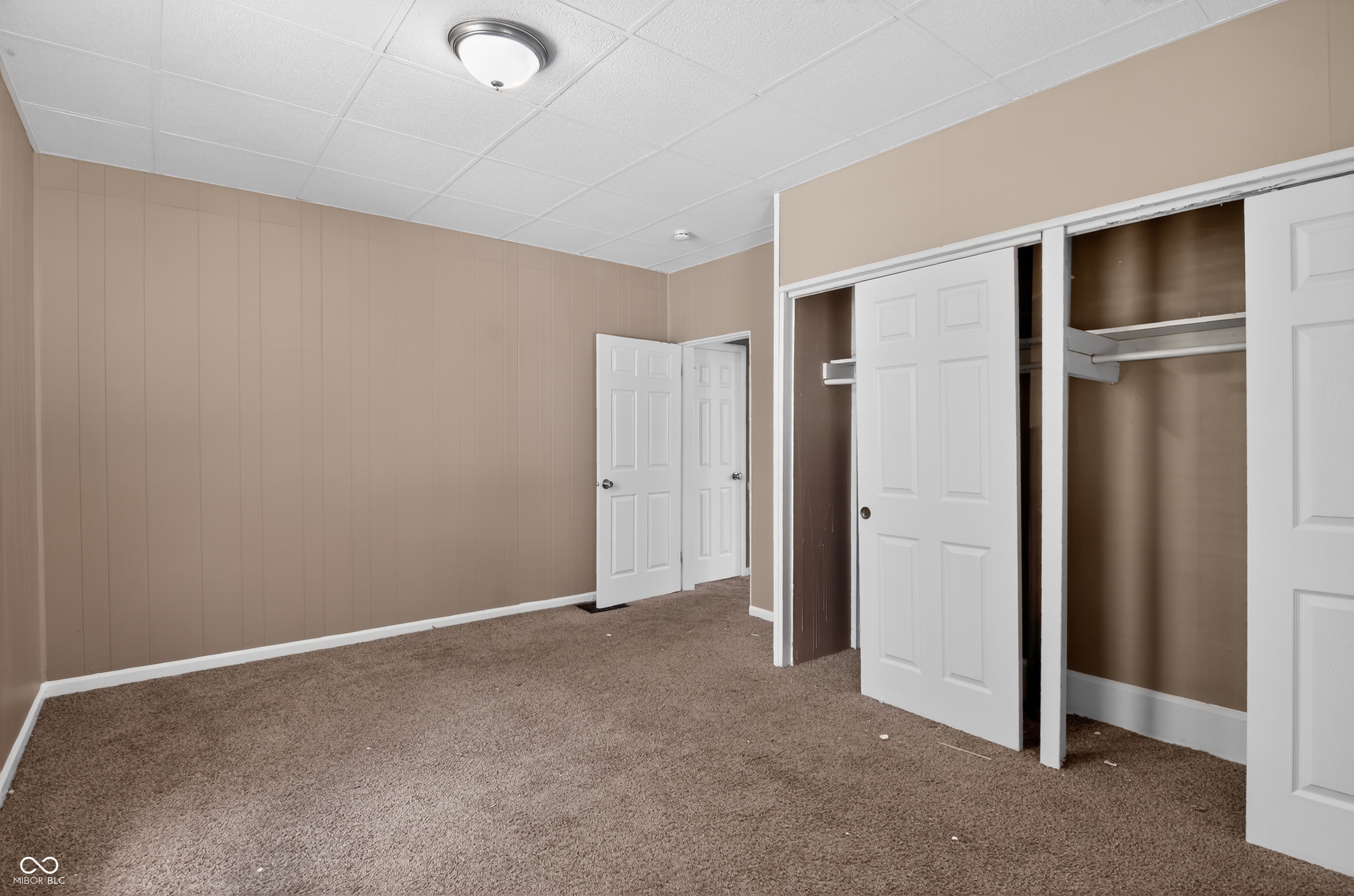 91 North 4th Avenue Beech Grove, IN 46107 - Photo 18 of 33