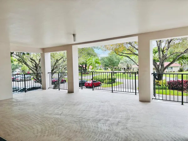 $1,750 | 2900 North Palm Aire Drive, Unit 206, Pompano Beach, FL 33069